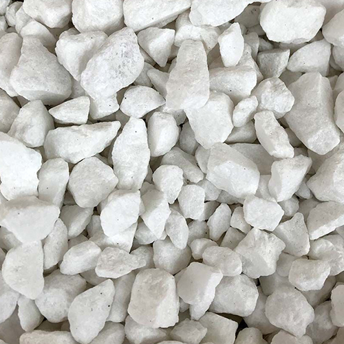Dekorativni nezaobljeni beli kamen